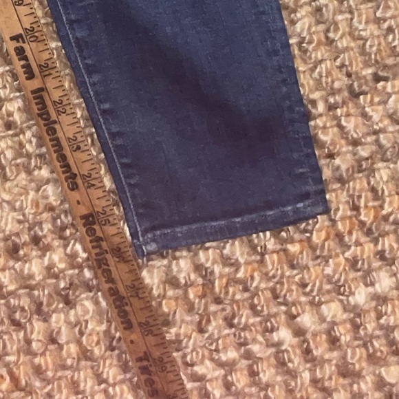 MOTHER “The Looker” in Peppermint Kiss Skinny Jeans Size 28 - Picture 5 of 6